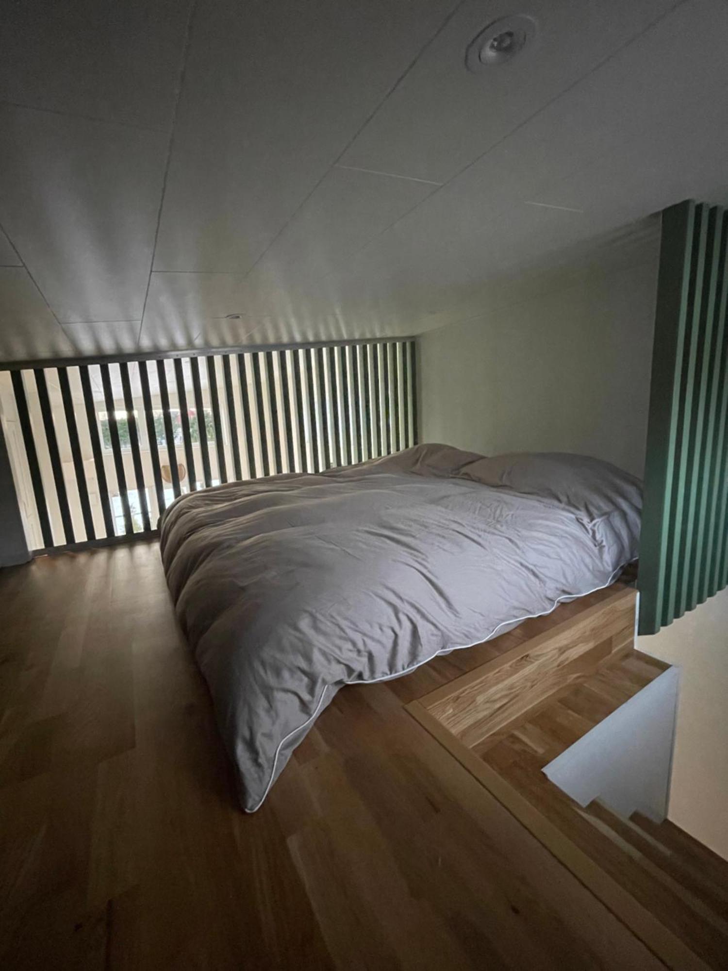 Ett Nytt Fraesch Hus Utanfoer Stockholm Naera Arlanda Villa Rosersberg Exteriör bild